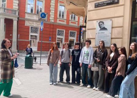Заняття-екскурсія "Українські письменники в історії львівських театрів"
